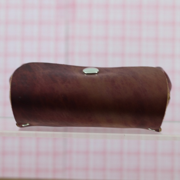 Mizo Hand Made Unique Leather 3 pocket wallet - Picture 13 of 16